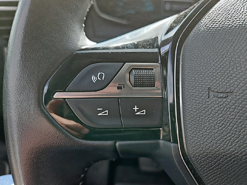Occasion PEUGEOT 208 208 Electrique 50 kWh 136ch - Active