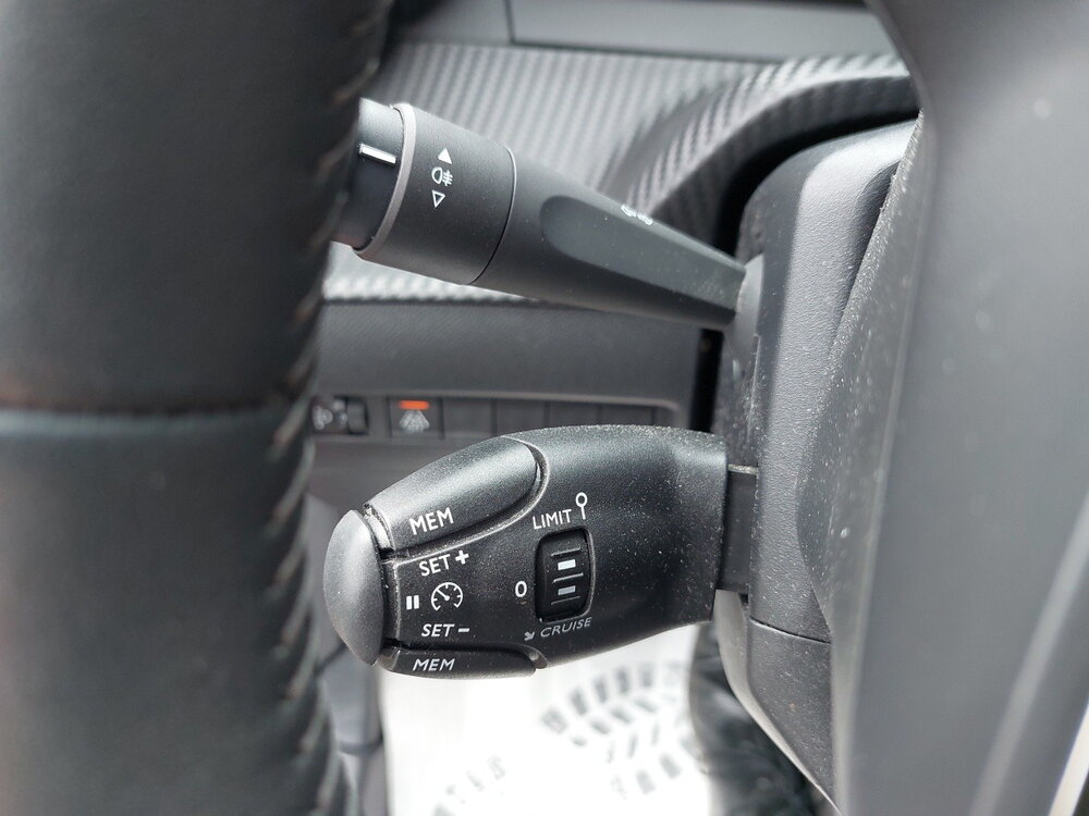Occasion PEUGEOT 208 208 Electrique 50 kWh 136ch - Active Pack