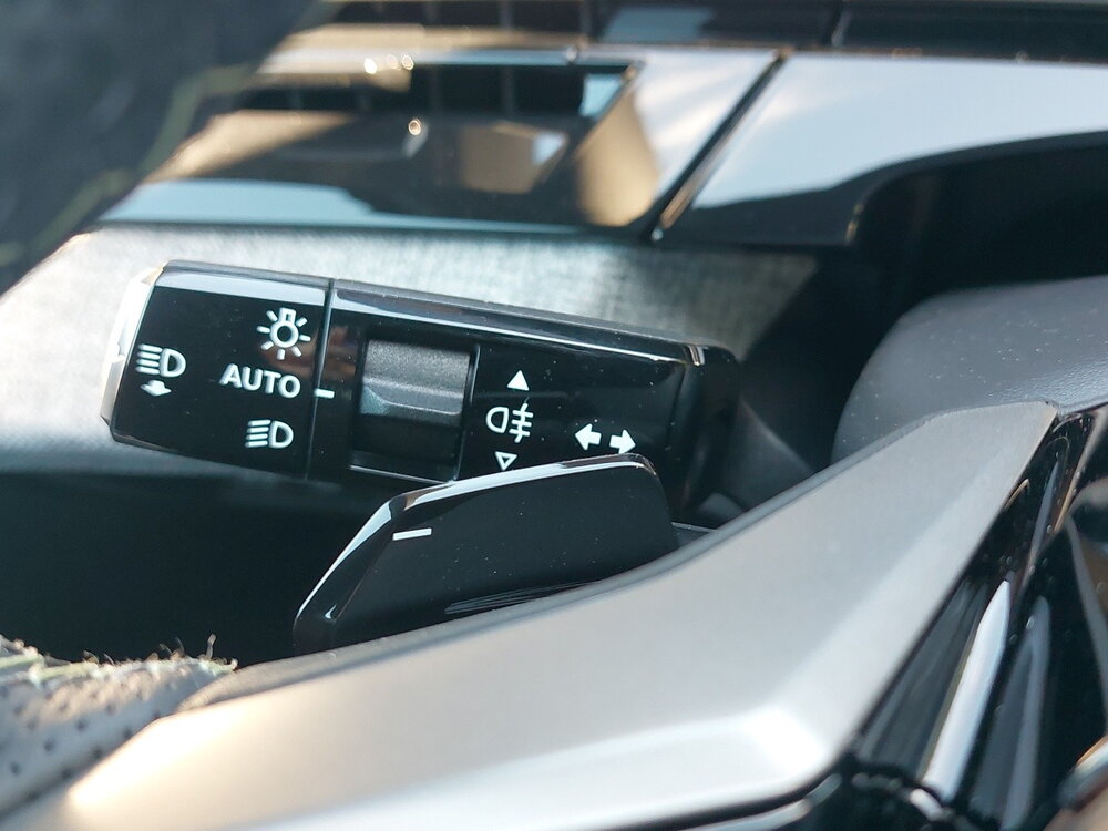 Occasion PEUGEOT 3008 3008 Electrique 210 ch 73 kWh - GT Exclusive