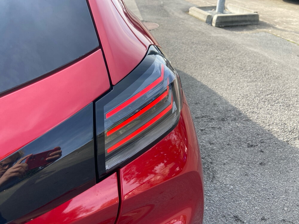 Occasion PEUGEOT 208 208 Hybrid 100 e-DCS6 - Allure