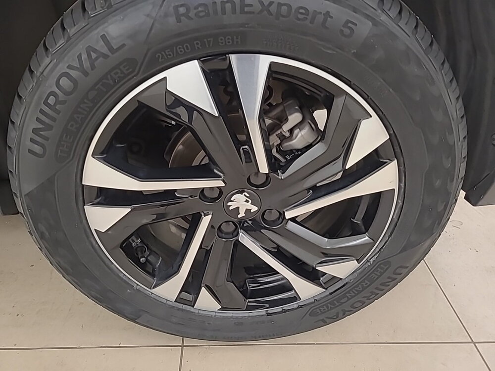 Occasion PEUGEOT 2008 2008 PureTech 130 S&S EAT8 - GT