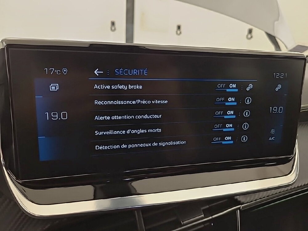 Occasion PEUGEOT 2008 2008 PureTech 130 S&S EAT8 - GT