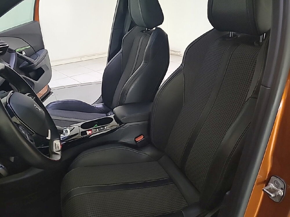 Occasion PEUGEOT 2008 2008 Electrique 136 ch - GT