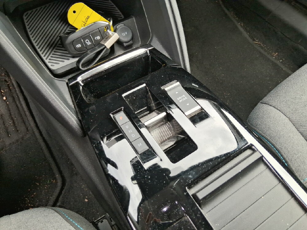 Occasion CITROEN C4 C4 PureTech 130 S&S EAT8 - Shine Pack