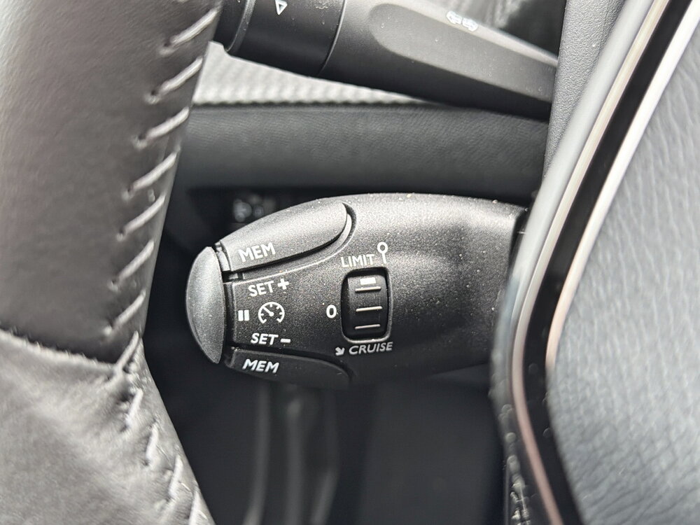Occasion PEUGEOT 2008 2008 Hybrid 145 e-DCS6 - Allure