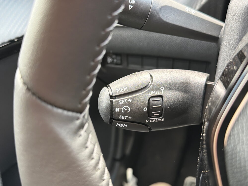Occasion PEUGEOT 208 208 Hybrid 110 ch e-DCS6 - EDITION