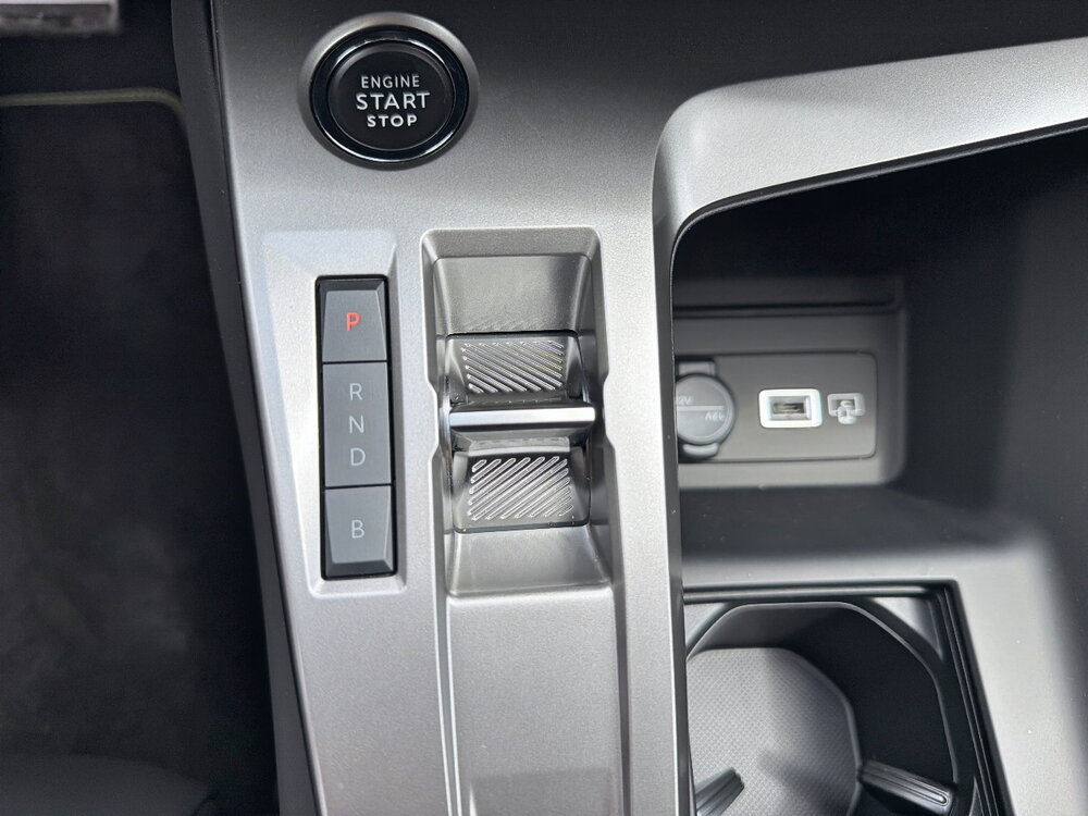 Occasion PEUGEOT 408 408 Plug-in Hybrid 225 ch e-DCS7 - GT Exclusive