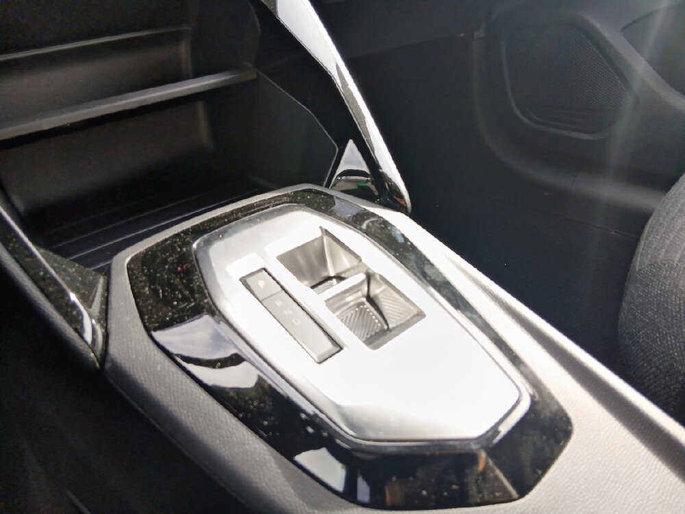 Occasion PEUGEOT 208 208 Hybrid 110 ch e-DCS6 - EDITION