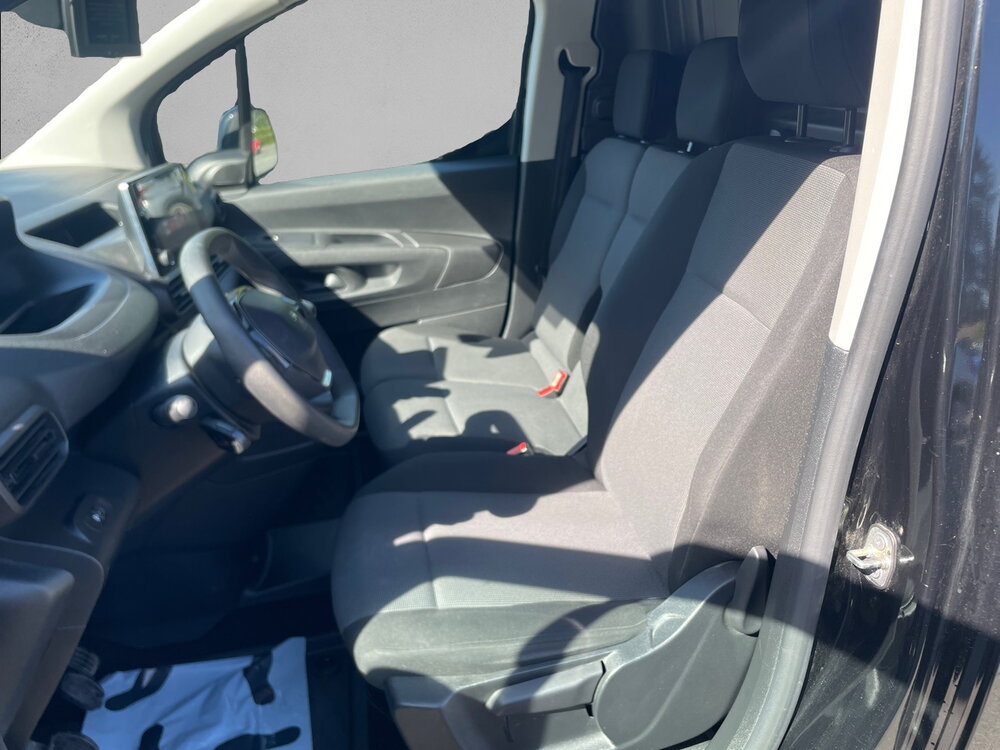 Occasion PEUGEOT Partner PARTNER FOURGON STANDARD 650 KG BLUEHDI 100 S&S BVM6 - ASPHALT