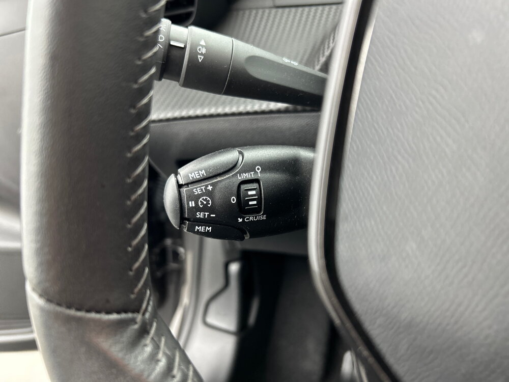 Occasion PEUGEOT 208 208 BlueHDi 100 S&S BVM6 - Active Business
