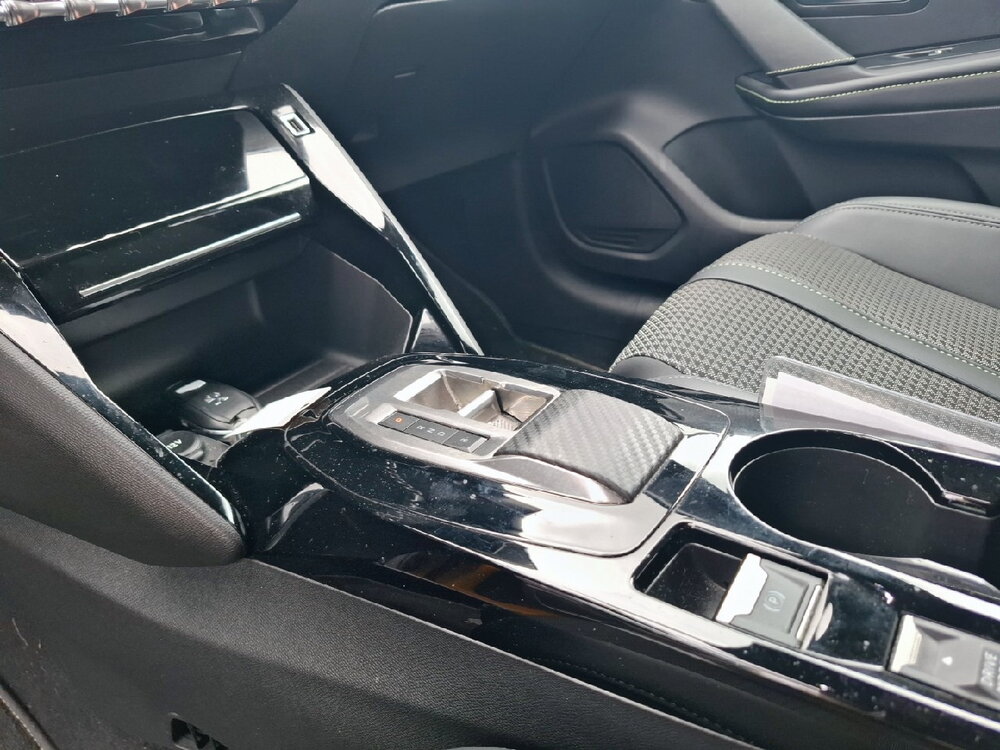 Occasion PEUGEOT 208 208 Electrique 50 kWh 136ch - GT