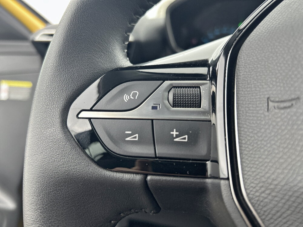 Occasion PEUGEOT 208 208 Electrique 50 kWh 136ch - Like