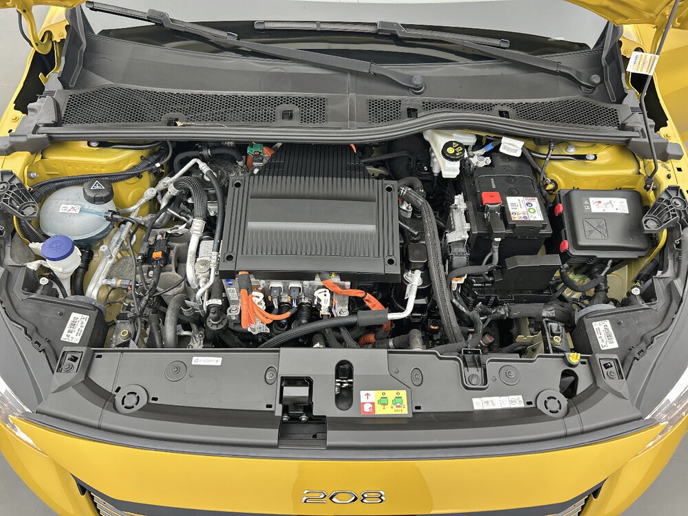 Occasion PEUGEOT 208 208 Electrique 50 kWh 136ch - Like