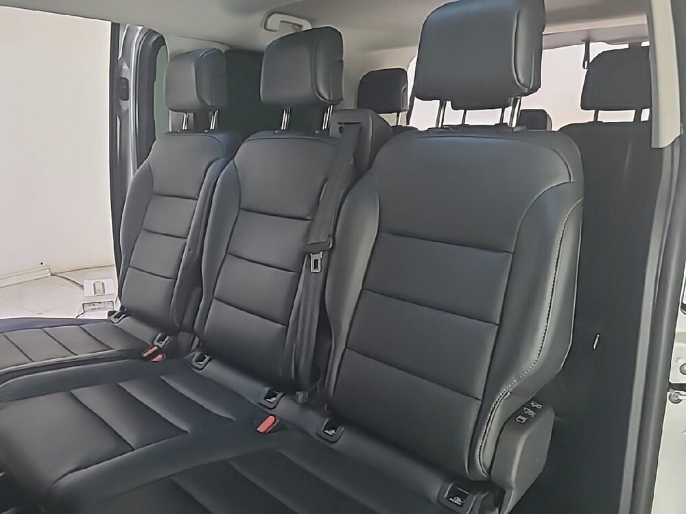 Occasion PEUGEOT Traveller Traveller Standard 2.0 BlueHDi 150ch S&S BVM6 - Allure
