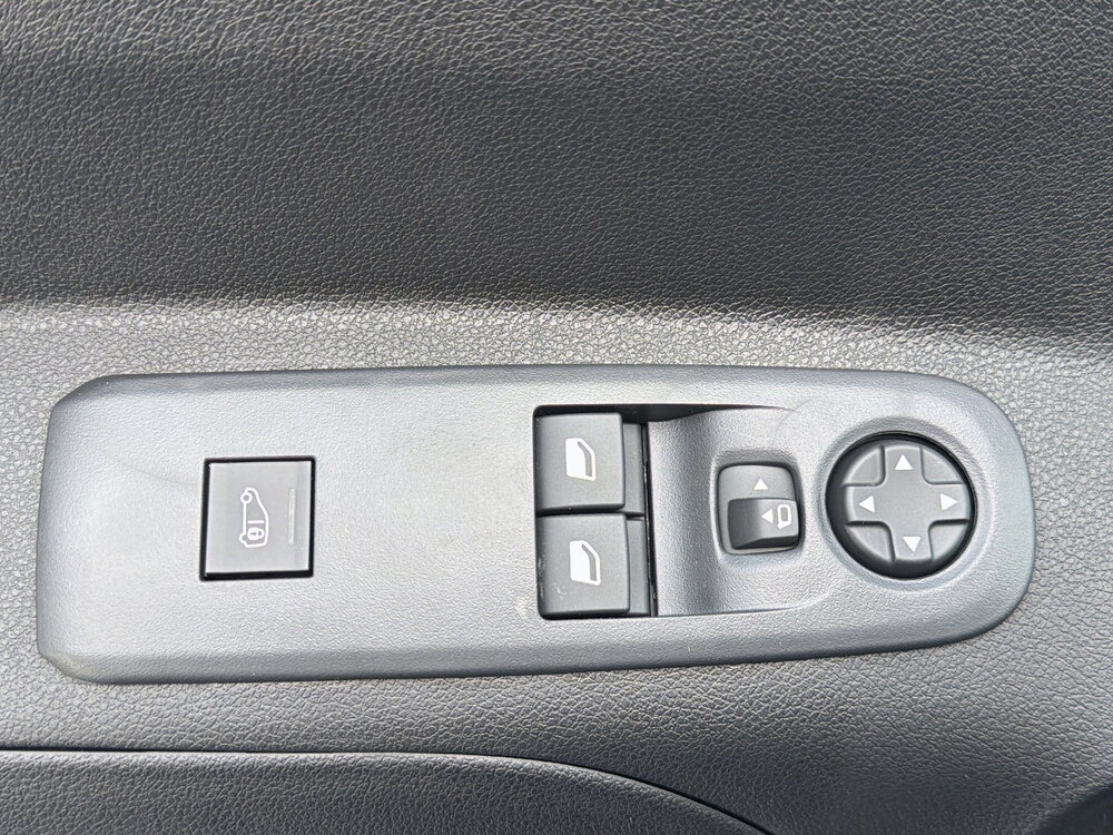 Occasion OPEL Combo COMBO CARGO M DIESEL 100 CH MANUELLE