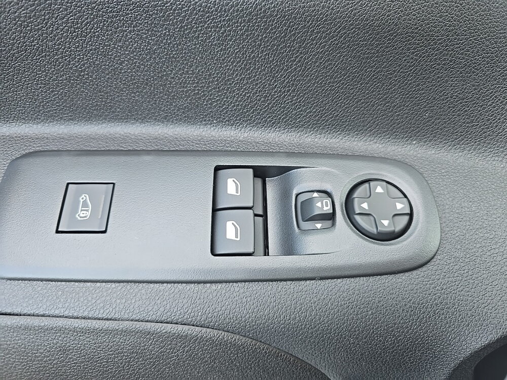 Occasion PEUGEOT Partner E-PARTNER FGN 136 CH M CHARG UT MAJ 54 KWH AUT