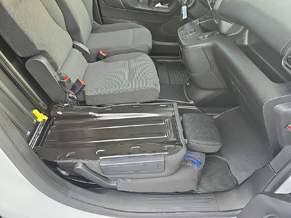 Occasion PEUGEOT Partner E-PARTNER FGN 136 CH M CHARG UT MAJ 54 KWH AUT