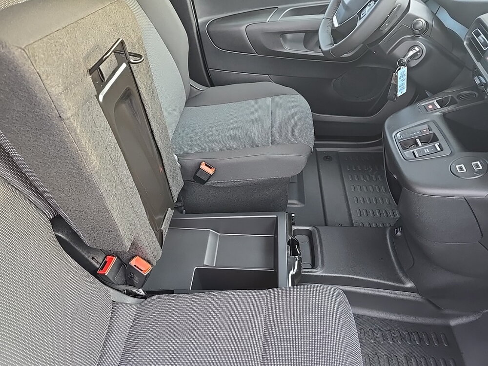 Occasion PEUGEOT Partner E-PARTNER FGN 136 CH M CHARG UT MAJ 54 KWH AUT