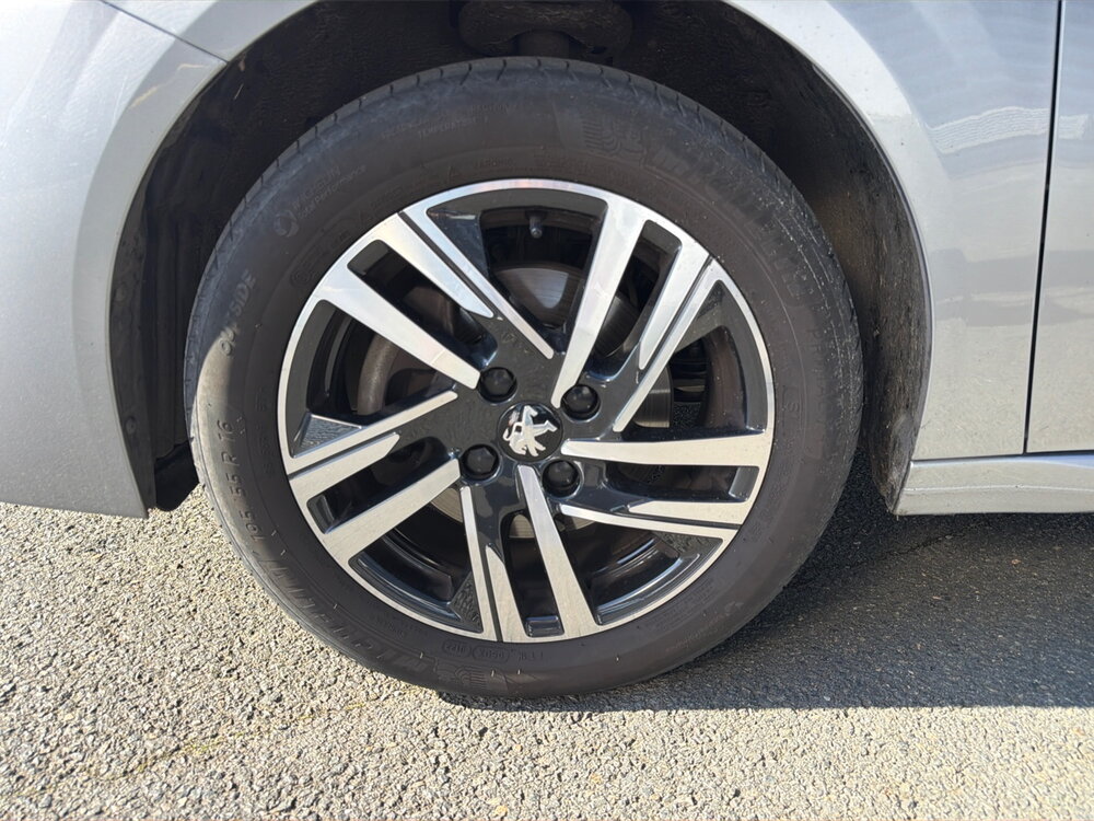 Occasion PEUGEOT 208 208 PureTech 100 S&S EAT8 - Roadtrip