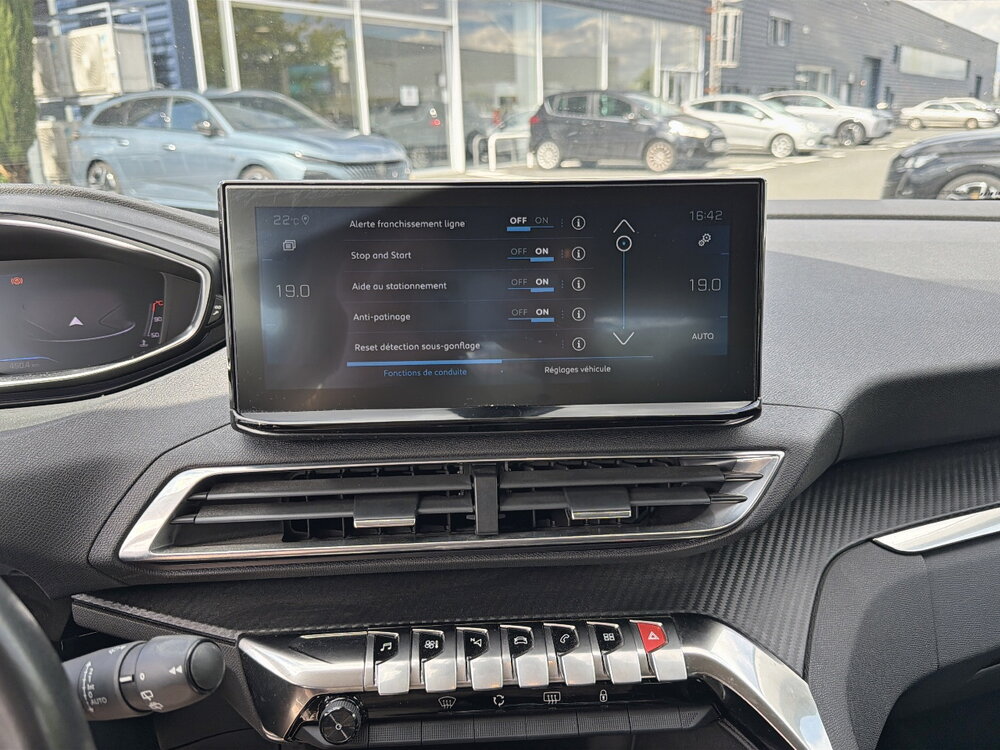 Occasion PEUGEOT 3008 3008 BlueHDi 130ch S&S EAT8 - Active Business