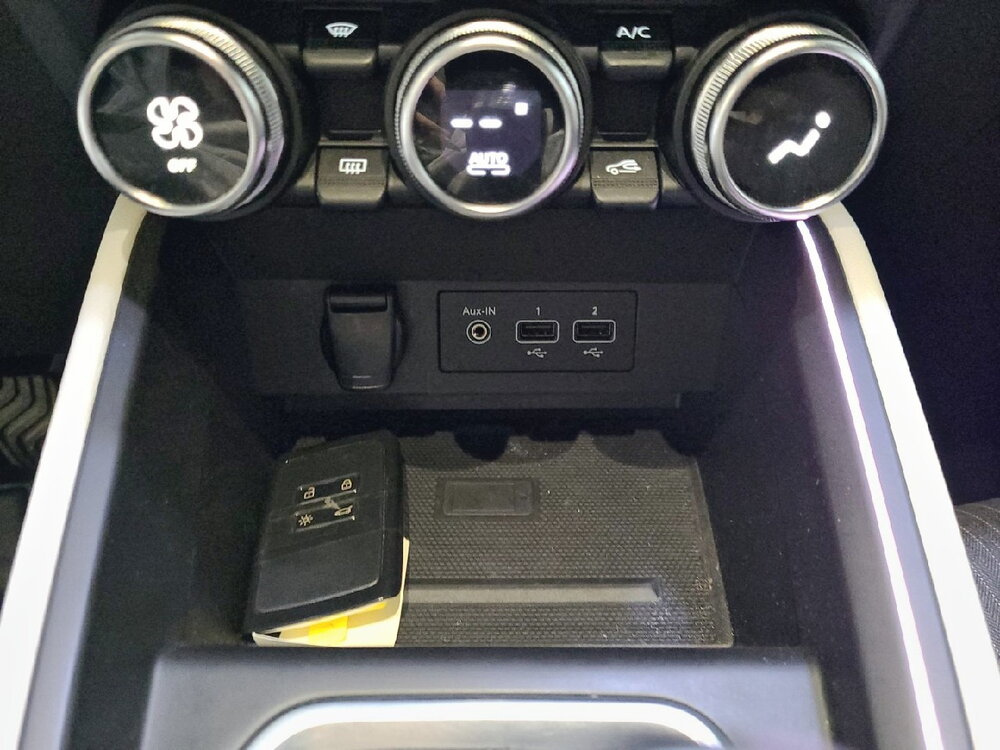 Occasion RENAULT Clio V Clio TCe 90 - Techno