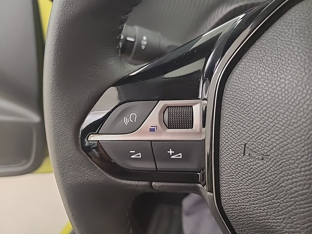 Occasion PEUGEOT 208 208 PureTech 100 S&S BVM6 - Active