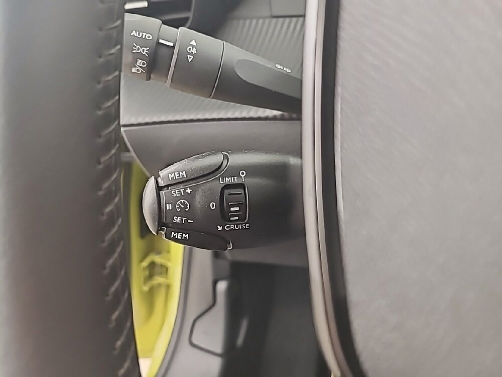 Occasion PEUGEOT 208 208 PureTech 100 S&S BVM6 - Active