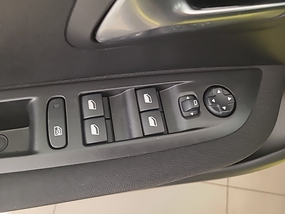 Occasion PEUGEOT 208 208 PureTech 100 S&S BVM6 - Active