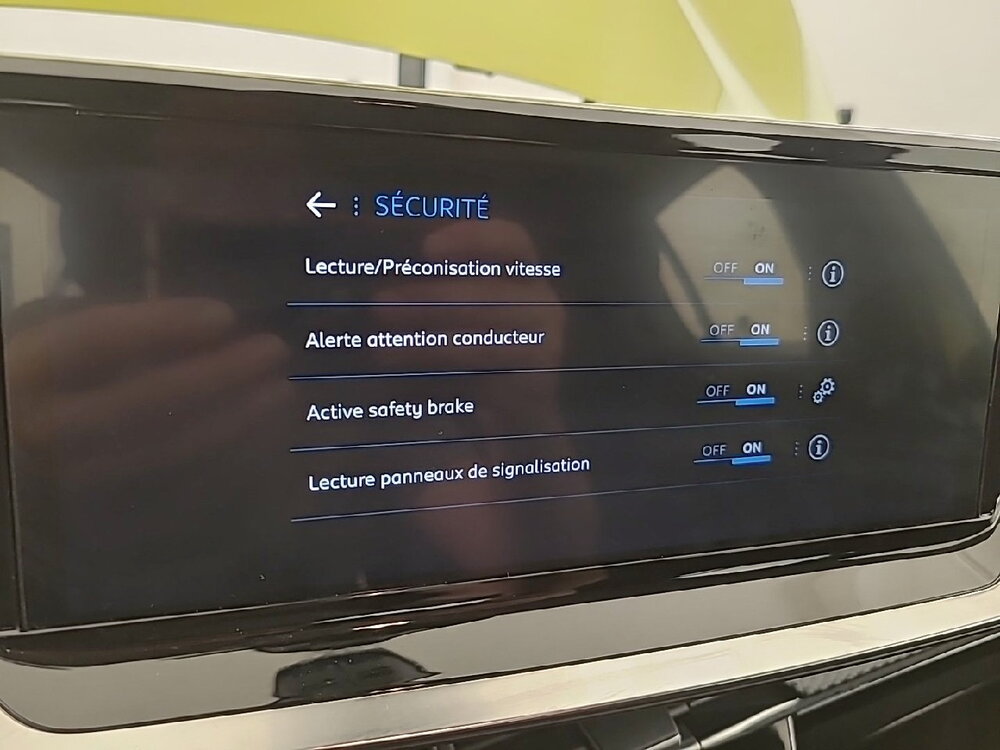 Occasion PEUGEOT 208 208 PureTech 100 S&S BVM6 - Active