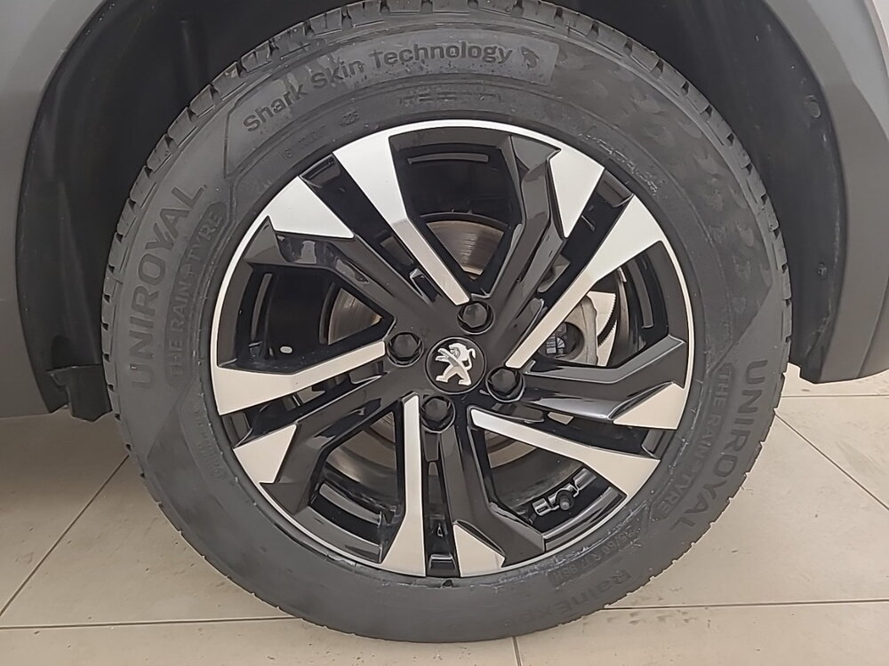 Occasion PEUGEOT 2008 2008 Electrique 136 ch - Roadtrip