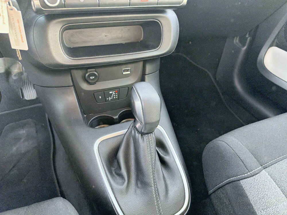 Occasion CITROEN C3 C3 PureTech 110 S&S EAT6 - Shine Pack