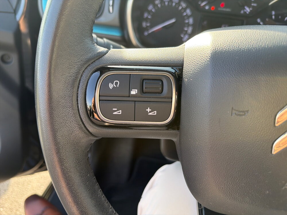 Occasion CITROEN C3 C3 PureTech 110 S&S EAT6 - Shine Pack