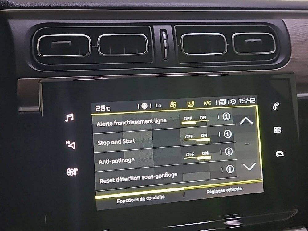 Occasion CITROEN C3 C3 BlueHDi 100 S&S BVM6 - Shine Pack