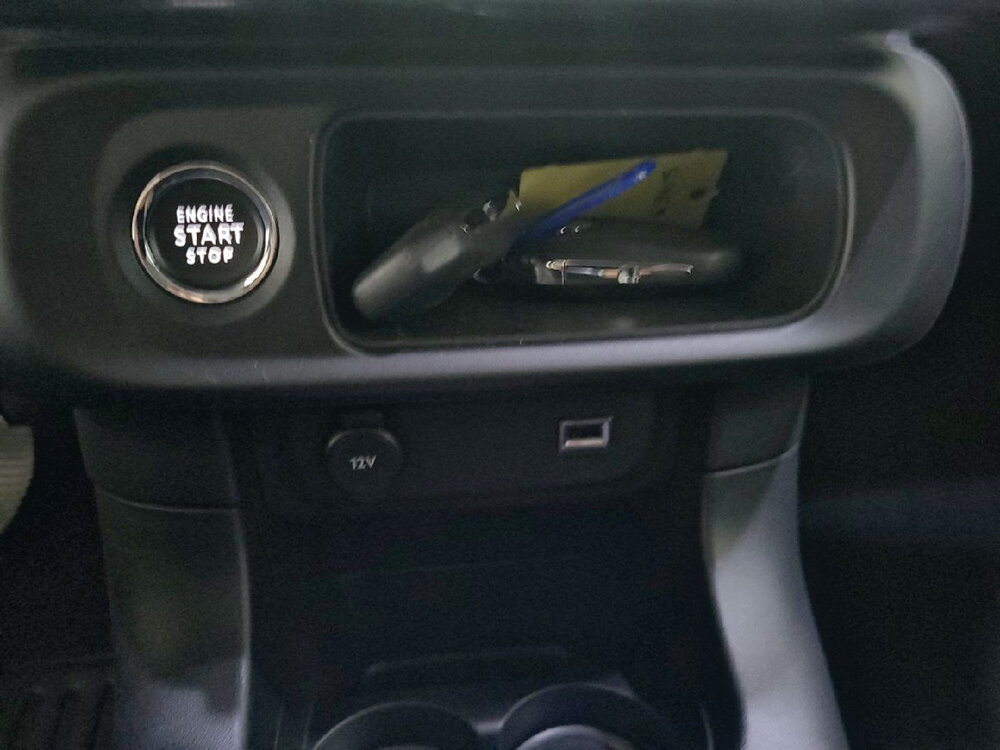 Occasion CITROEN C3 C3 BlueHDi 100 S&S BVM6 - Shine Pack