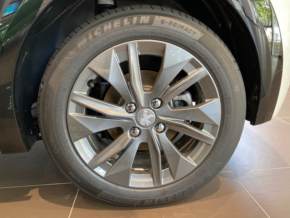 Occasion PEUGEOT 208 208 Electrique 50 kWh 136ch - Allure
