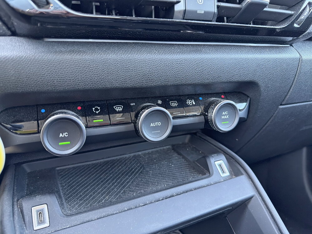 Occasion CITROEN C4 e-C4 136 ch Automatique - Feel Pack