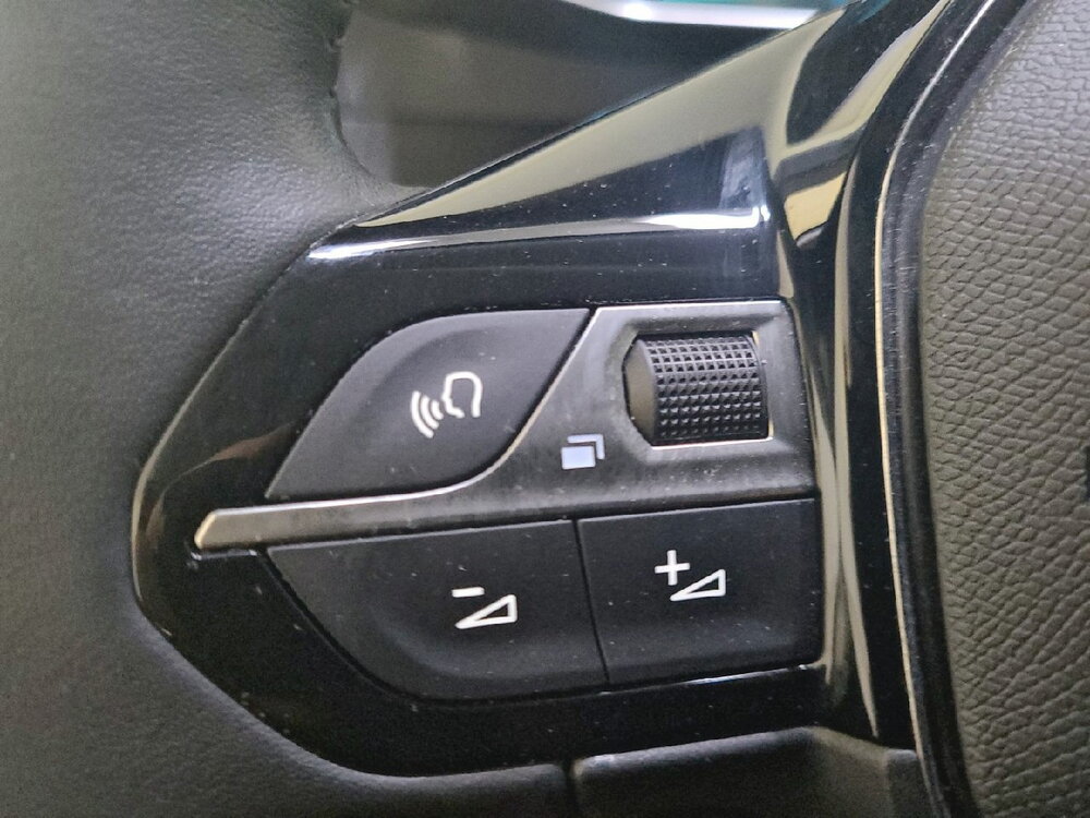Occasion PEUGEOT 2008 2008 Electrique 136 ch - Allure