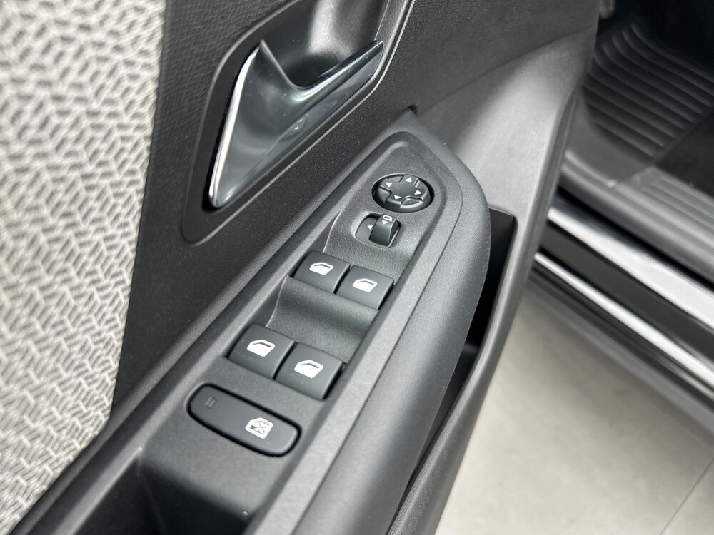 Occasion CITROEN C4 C4 PureTech 130 S&S BVM6 - Shine