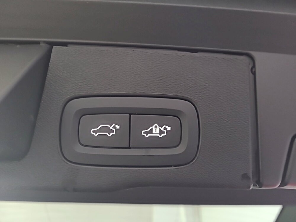 Occasion VOLVO XC60 XC60 T6 AWD Hybride rechargeable 253 ch+145 ch Geartronic 8 - Plus Style Chrome