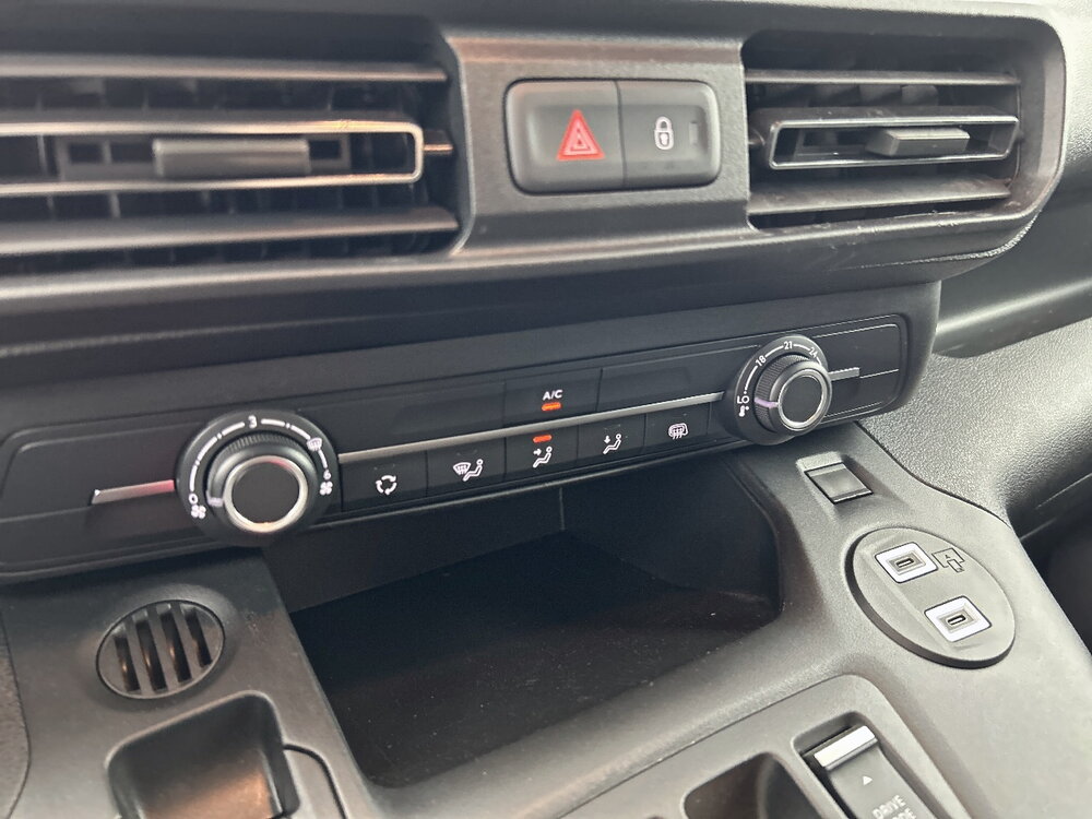 Occasion CITROEN Berlingo BERLINGO VAN TAILLE M 1000KG BLUEHDI 130 S&S EAT8
