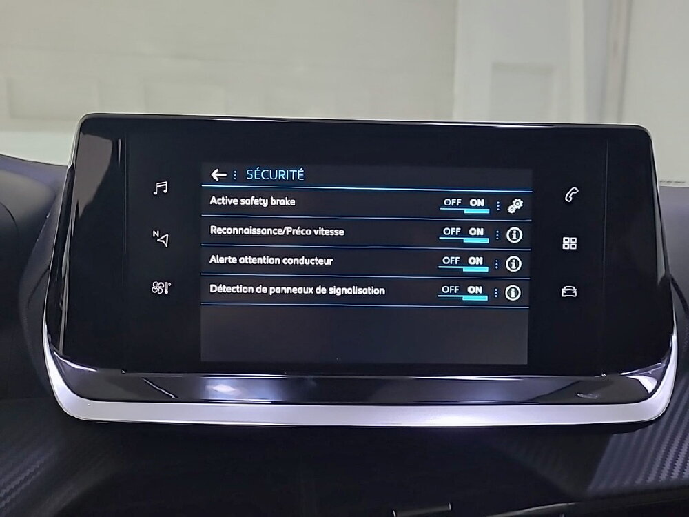 Occasion PEUGEOT 208 208 PureTech 75 S&S BVM5 - Active