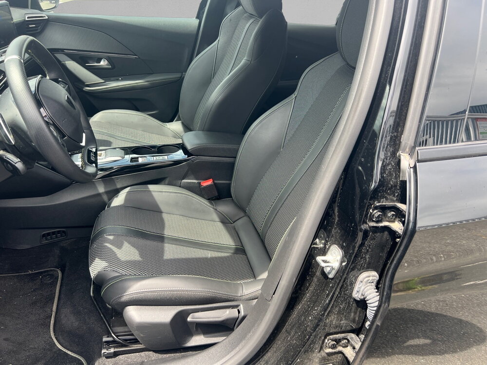 Occasion PEUGEOT 208 208 Hybrid 100 e-DCS6 - GT