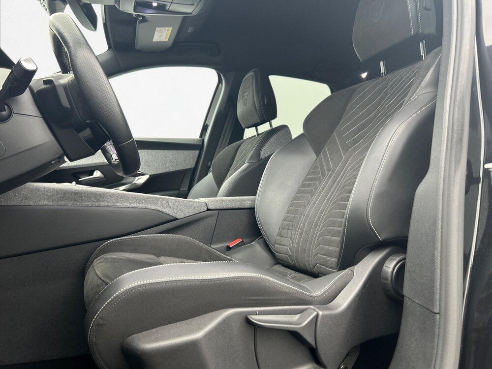 Occasion PEUGEOT 3008 3008 Hybrid 136 e-DCS6 - GT