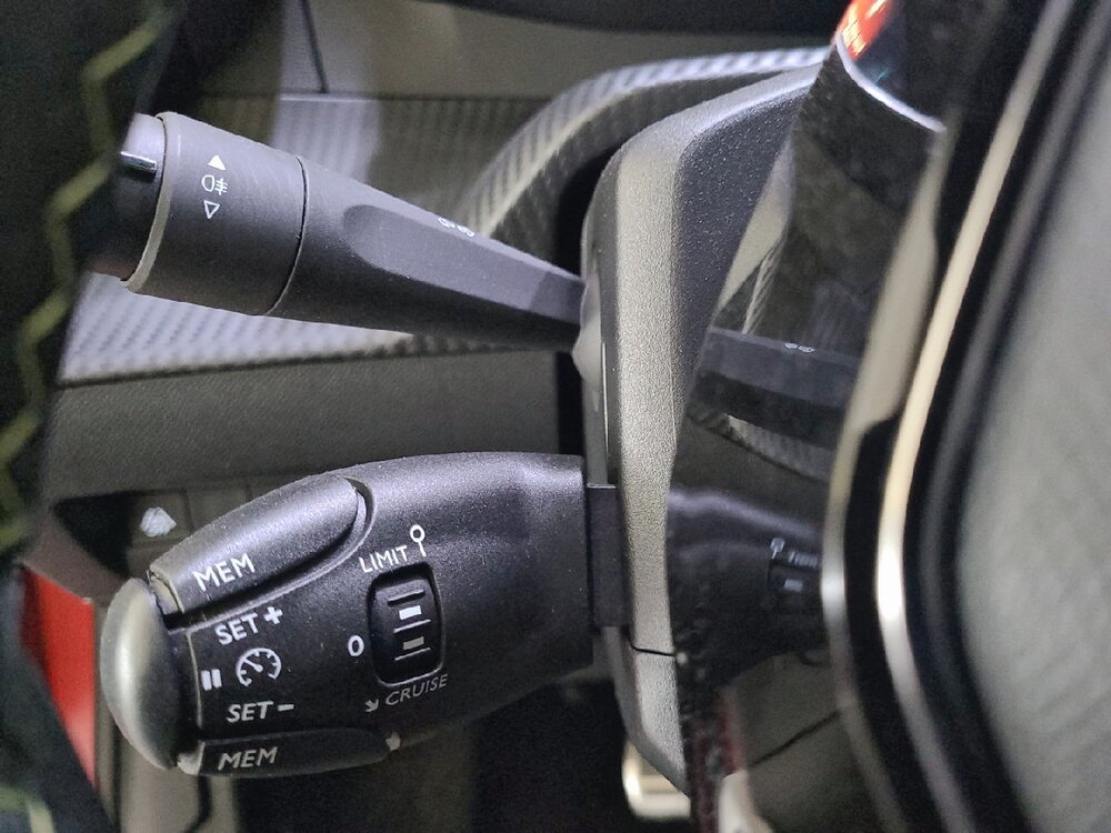Occasion PEUGEOT 208 208 Electrique 50 kWh 136ch - GT