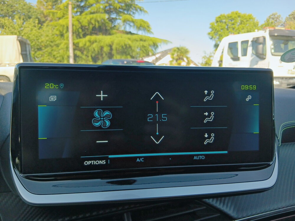 Occasion PEUGEOT 208 208 Electrique 50 kWh 136ch - GT