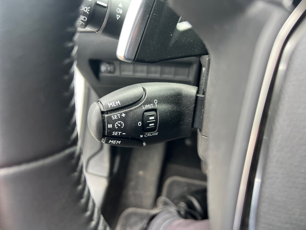 Occasion PEUGEOT 208 208 Hybrid 100 e-DCS6 - Style