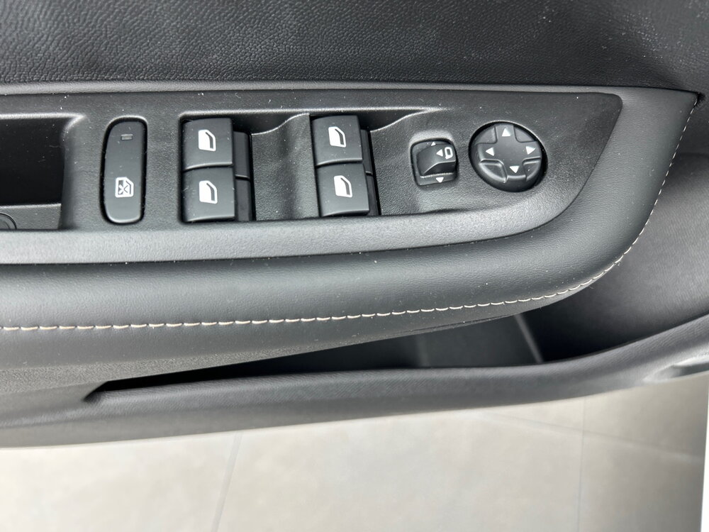 Occasion PEUGEOT 208 208 Hybrid 100 e-DCS6 - Allure