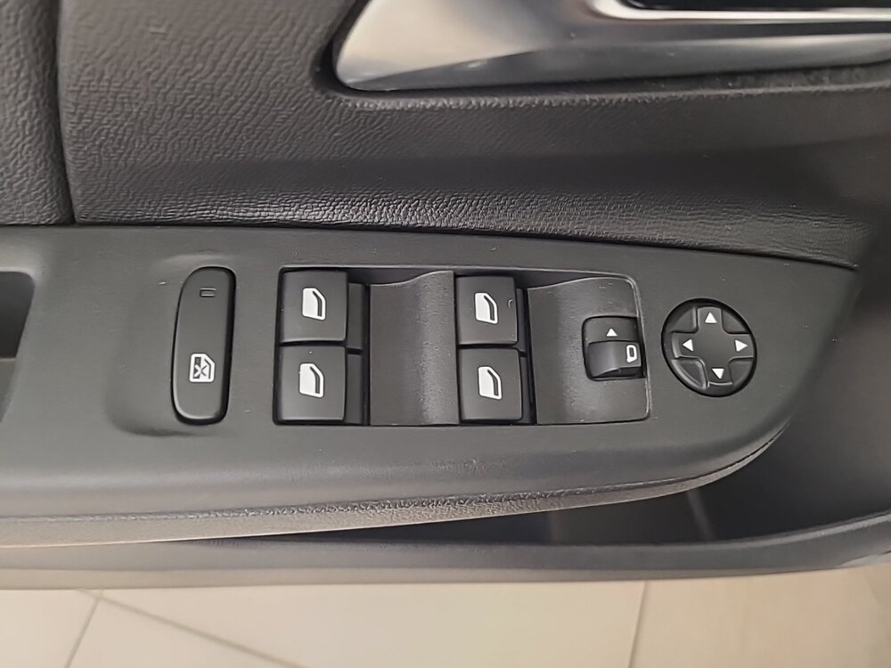 Occasion OPEL Corsa Corsa 1.2 Turbo 100 ch BVM6 - Elegance Business