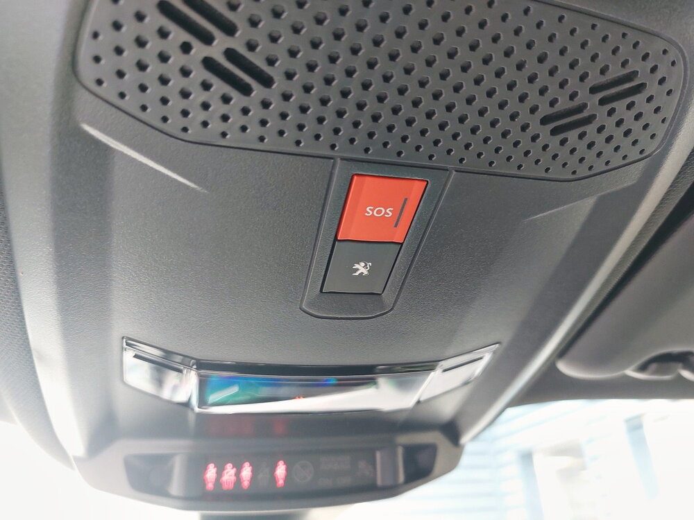 Occasion PEUGEOT 2008 2008 PureTech 130 S&S EAT8 - GT