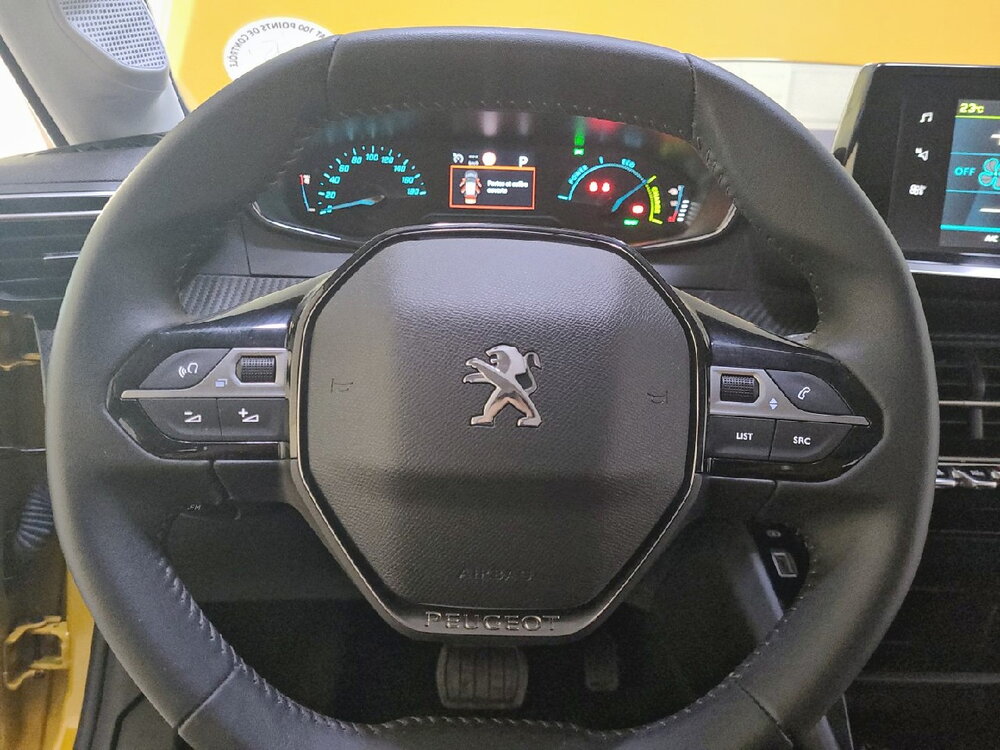 Occasion PEUGEOT 208 208 Electrique 50 kWh 136ch - Like